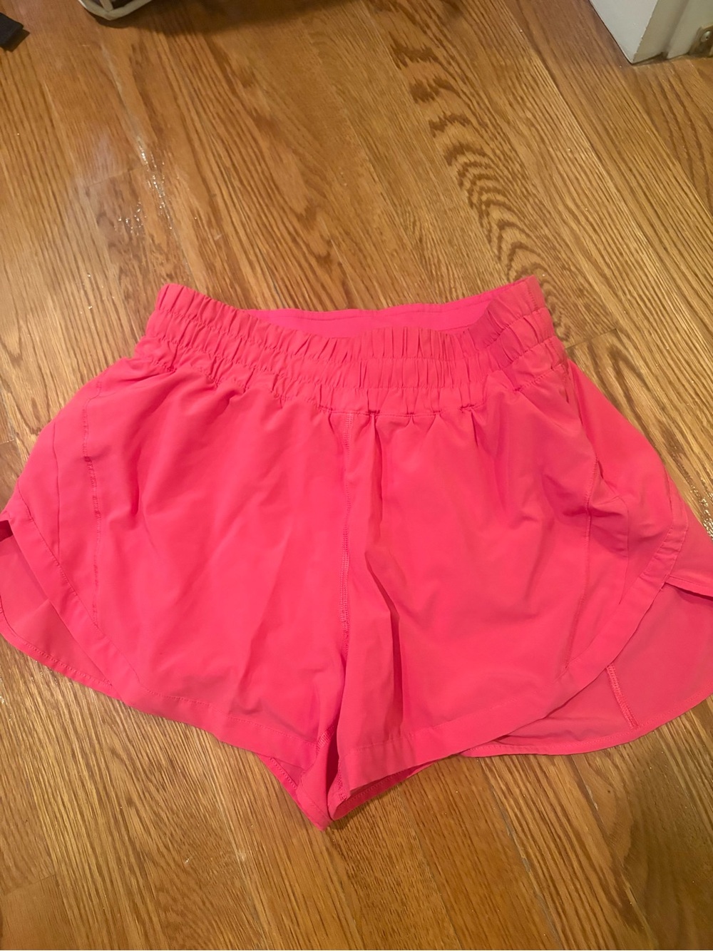 lululemon Track that 3” lipgloss